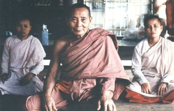 Are the Karen Buddhist?