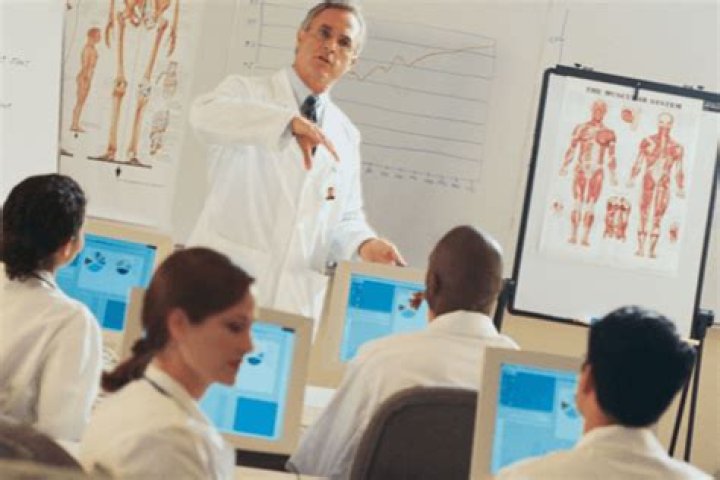 Can I study medicine in English in Bulgaria?