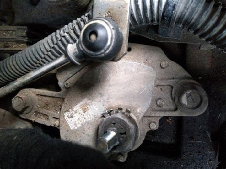 Can you get a automatic Astra?