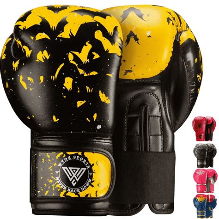 What age is 6oz boxing gloves for?