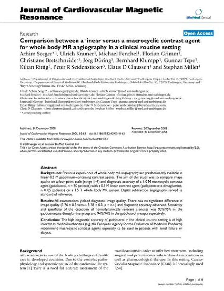 What is the difference between linear and macrocyclic contrast?