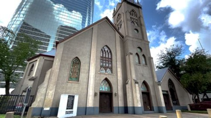 What is the oldest Baptist church in Texas?