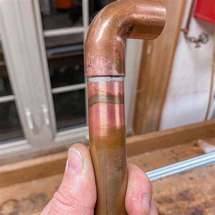 What kind of solder do you use for copper pipes?