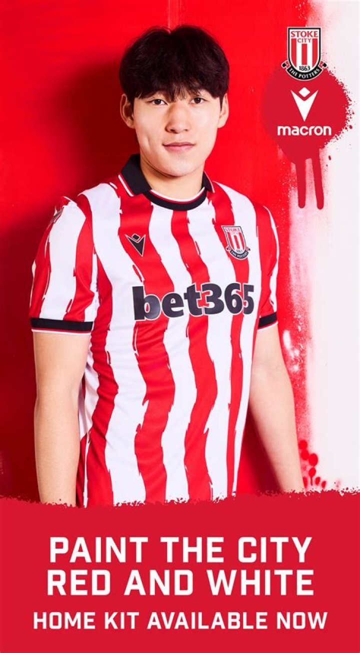 Where do away fans sit at Stoke City?